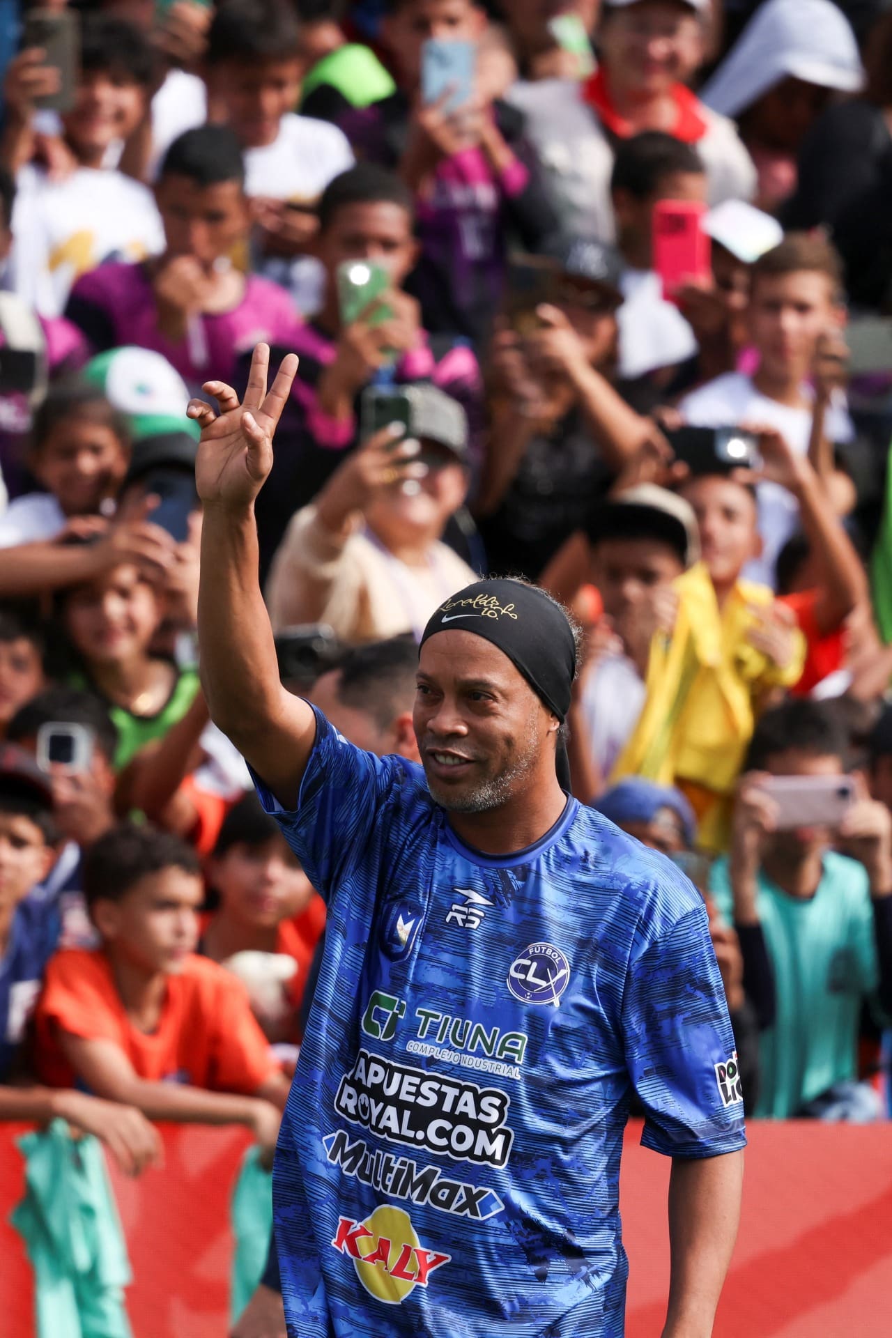 Ronaldinho Gaúcho assina com o Ravenna FC na Itália