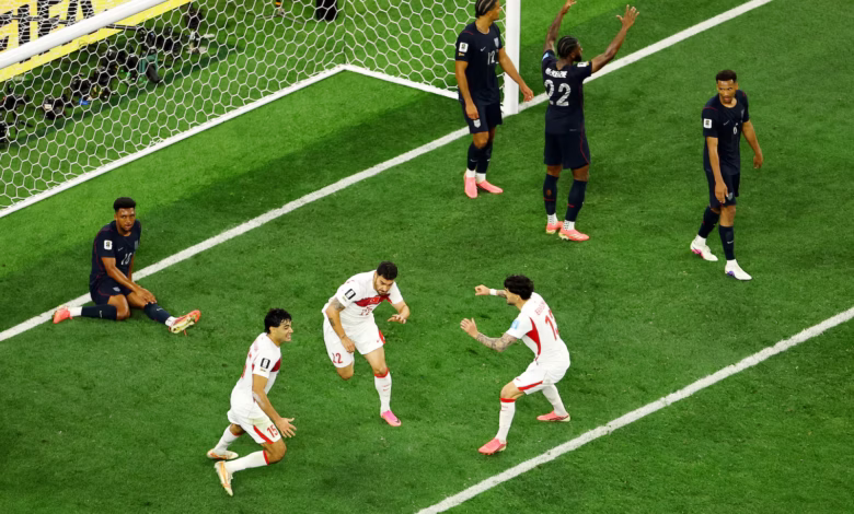 Turquia vence Estados Unidos com golo nos acréscimos, mas despede-se do Mundial 