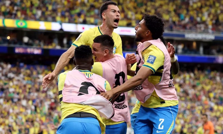 Brasil dá a volta ao marcador diante do Japão nos descontos e apura-se para os oitavos-de-final do Mundial 