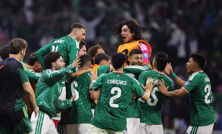 México vence Equador com dois grandes golos e avança para as oitavas de final do Campeonato do Mundo de Futebol 