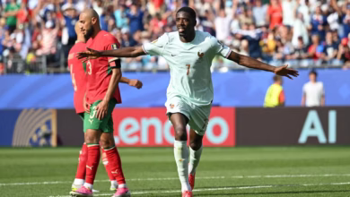França repete 2022, vence Marrocos por 2 a 0 e ruma às meias-finais do Mundial 