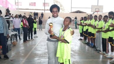 Governadora do Niassa reafirma apoio ao basquetebol na consagração dos campeões provinciais 