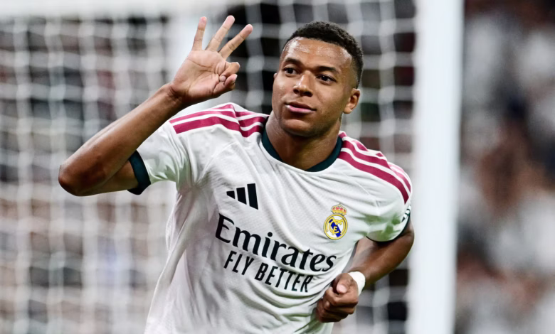 Mbappé faz hat-trick e comanda goleada do Real Madrid por 4-1 sobre a Real Sociedad